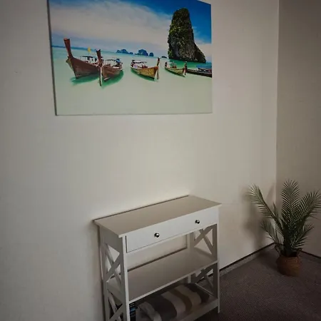 Fuer 4 Gaeste In Ruhiger Lage Apartmán